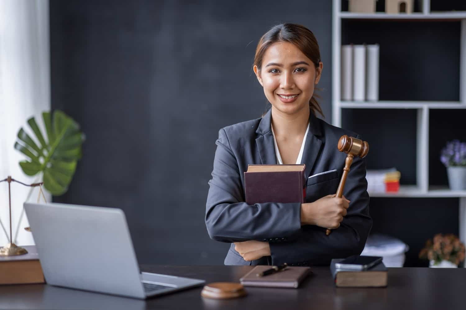 Contrate um Advogado para Abertura de Empresa e Evite Problemas Legais